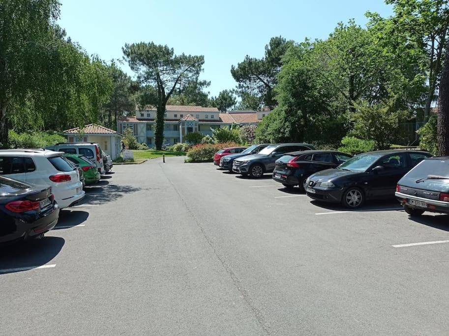 Vue Golf Dans Residence Nature "Sympalappart" Moliets-et-Maa Dış mekan fotoğraf