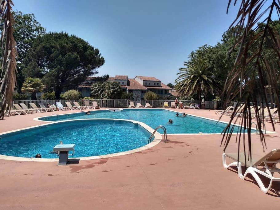 Vue Golf Dans Residence Nature "Sympalappart" Moliets-et-Maa Dış mekan fotoğraf